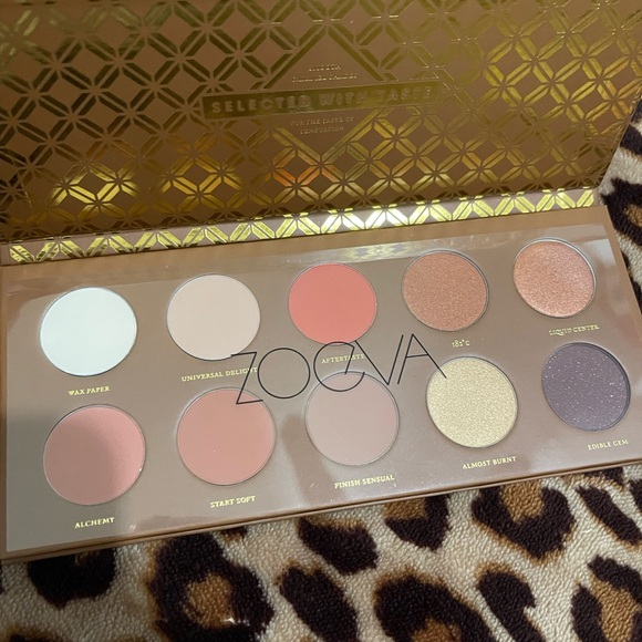 Zoeva caramel melange eyeshadow palette - Picture 2 of 2